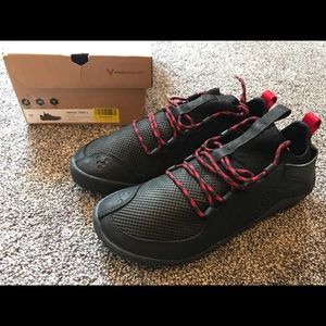 Vivobarefoot Primus Trek L 39